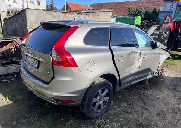 Volvo XC 60 cena 34000 przebieg: 135099, rok produkcji 2015 z Nowy Staw małe 154